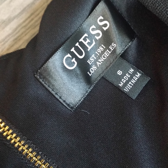 Guess beautiful black dress 🌼🎆🍀 - Picture 9 of 12